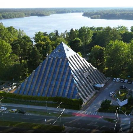 Piramida Park Hotel & Wellness Тичи Екстериор снимка