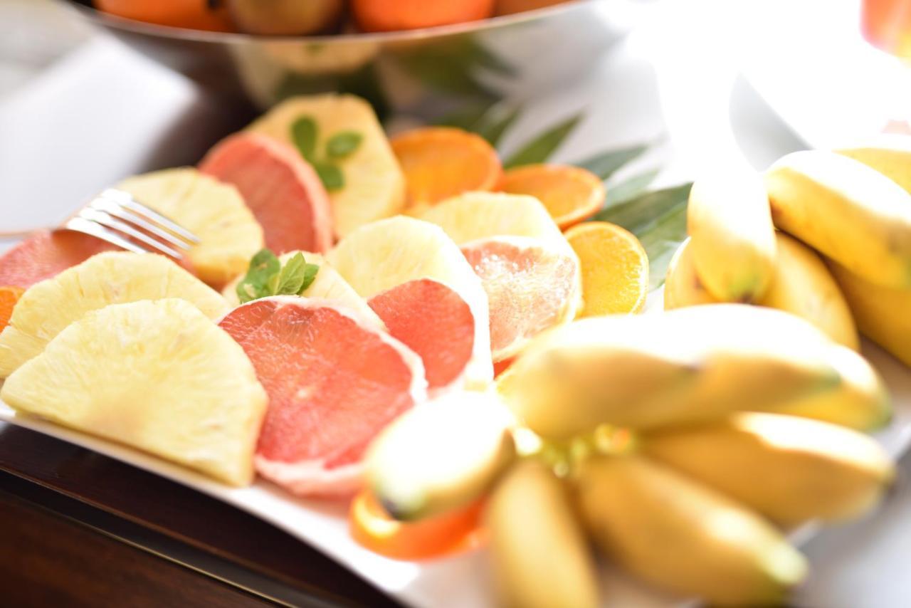 Piramida Park Hotel & Wellness Тичи Екстериор снимка